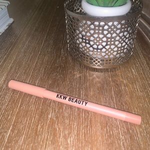 KKW nude lip liner shade 0 (muted beige)
